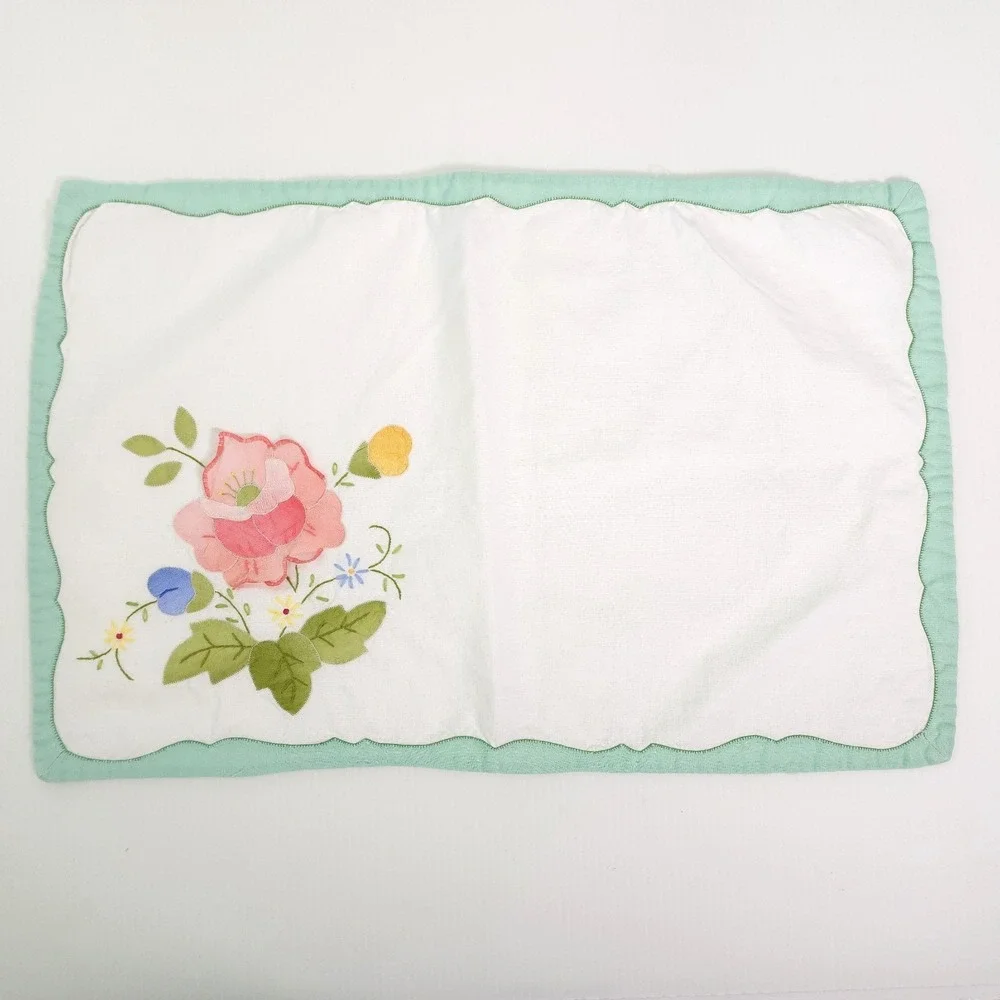 6 Vintage Fabric Placemats Applique Flowers Rectangle Place Mat Pastel